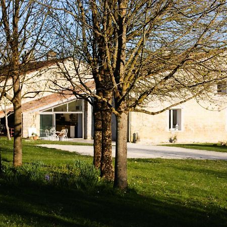 Gite De La Petite Vallee Saint-Savinien Zewnętrze zdjęcie